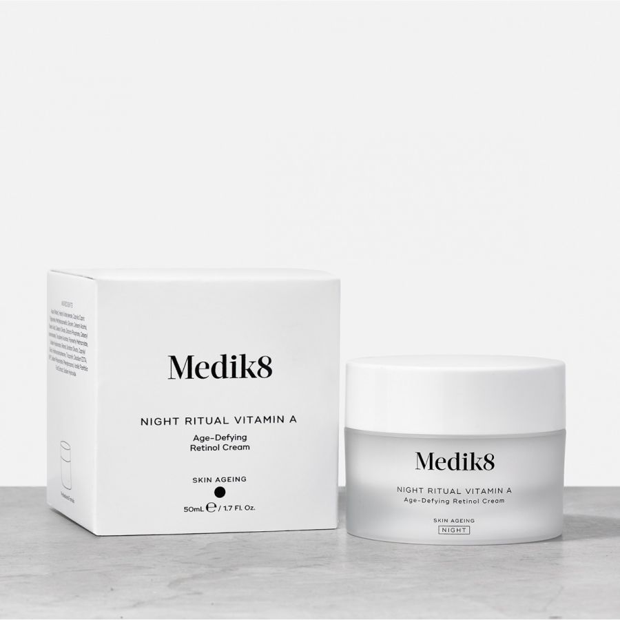 Medik8 Intelligent Retinol Smoothing Cream